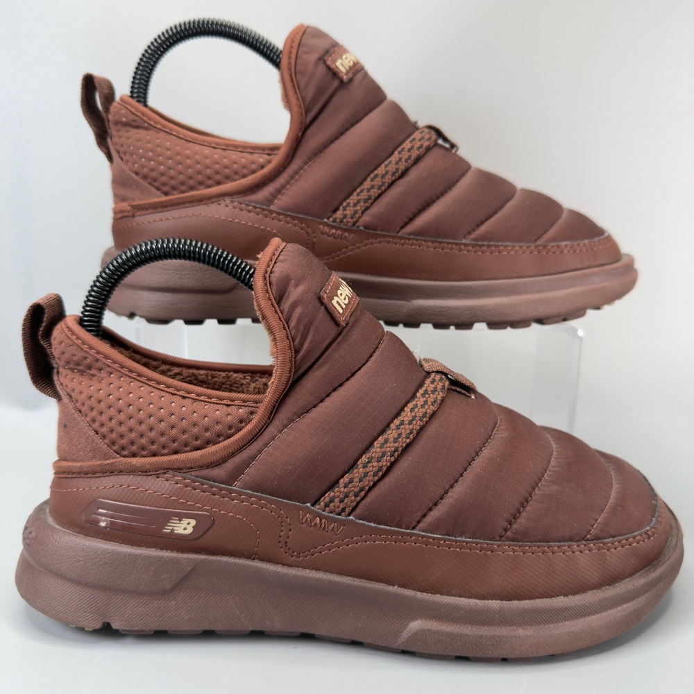 New Balance CRVN Moc v2 Women 6 Loafer Shoe Fur Lined Puffer Mid Slip On Caravan